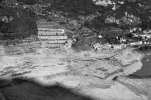 Panorama Longarone dopo il 9 ottobre 1963 - fondo Giuseppe Mazzotti - credit foto del FAST della Provincia di Treviso